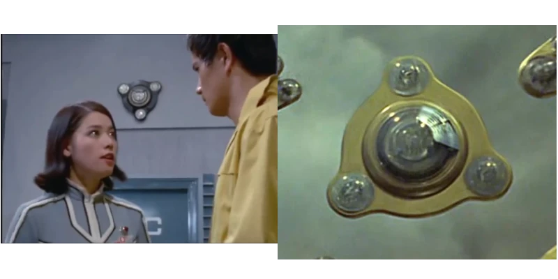 ウルトラ警備隊本部の時計（左）とゼットン円盤（右）